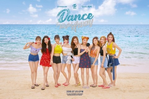 TWICE、韓国2枚目のスペシャル・アルバム『SUMMER NIGHTS』 - TOWER