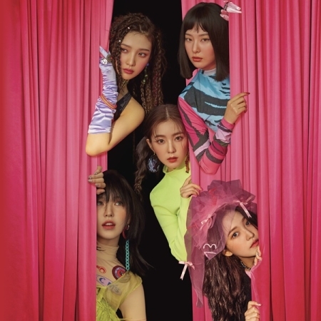 Red Velvet 韓国6枚目のミニアルバム The Reve Festival Day 1
