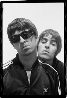 Oasis オアシス デビュー アルバム Definitely Maybe 25周年記念シルバー カラー ヴァイナル復刻 Tower Records Online
