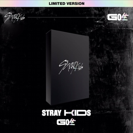 Stray Kids｜初の韓国フルアルバムGO生限定盤   TOWER RECORDS ONLINE