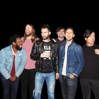 Maroon 5 マルーン5 世界的ポップ バンドの4年ぶり7作目となるスタジオ アルバム 国内盤オンライン限定ポイント10 還元 Tower Records Online