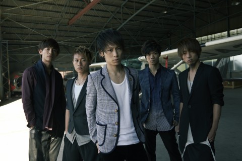 Uverworld 新曲 Fight For Liberty は 宇宙戦艦ヤマト2199 Op主題歌 Tower Records Online