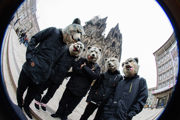 Man With A Mission 全米メジャー デビュー決定 英語詞曲アルバム Beef Chicken Pork 日本先行リリースも Tower Records Online