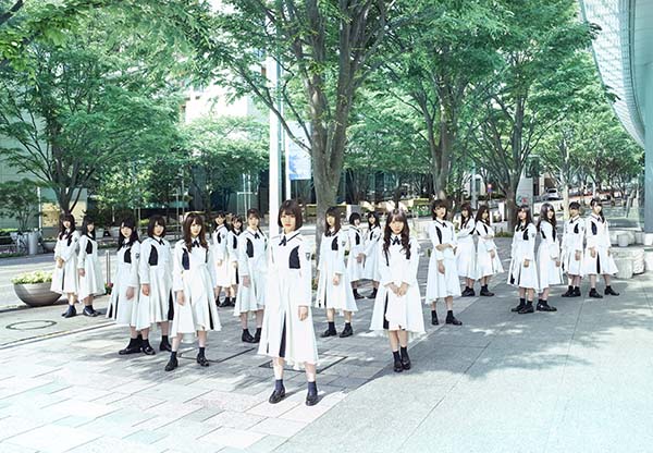 けやき坂46 初アルバム『走り出す瞬間』発売記念 タワーレコード全店で