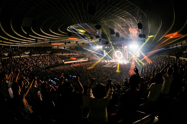 Superfly 3年半ぶりのアリーナ ツアーをスタート 大阪城ホール公演