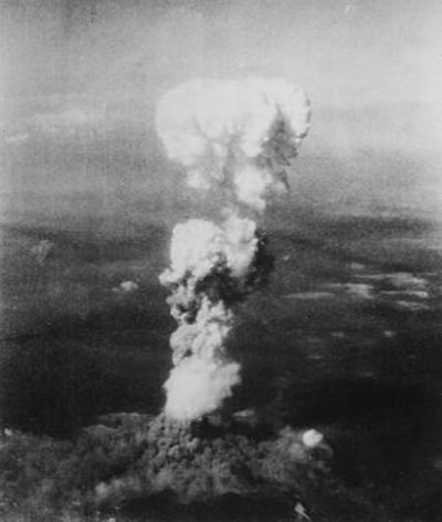 300pxatomic_cloud_over_hiroshima1 300pxatomic_cloud_over_hiroshima1